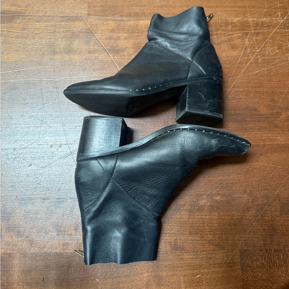 Treasure & Bond Farrah Booties